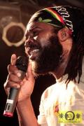 Elijah Prophet (Jam) with The House Of Riddim Band 12. Reggae Jam Festival - Bersenbrueck 13. August 2006 (17).jpg